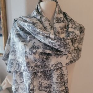 Dior Monochrome Toile Wrap